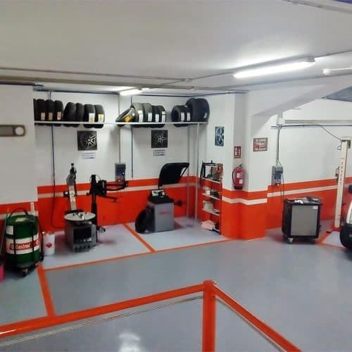 Instalaciones del taller mecánico Santana en Verín